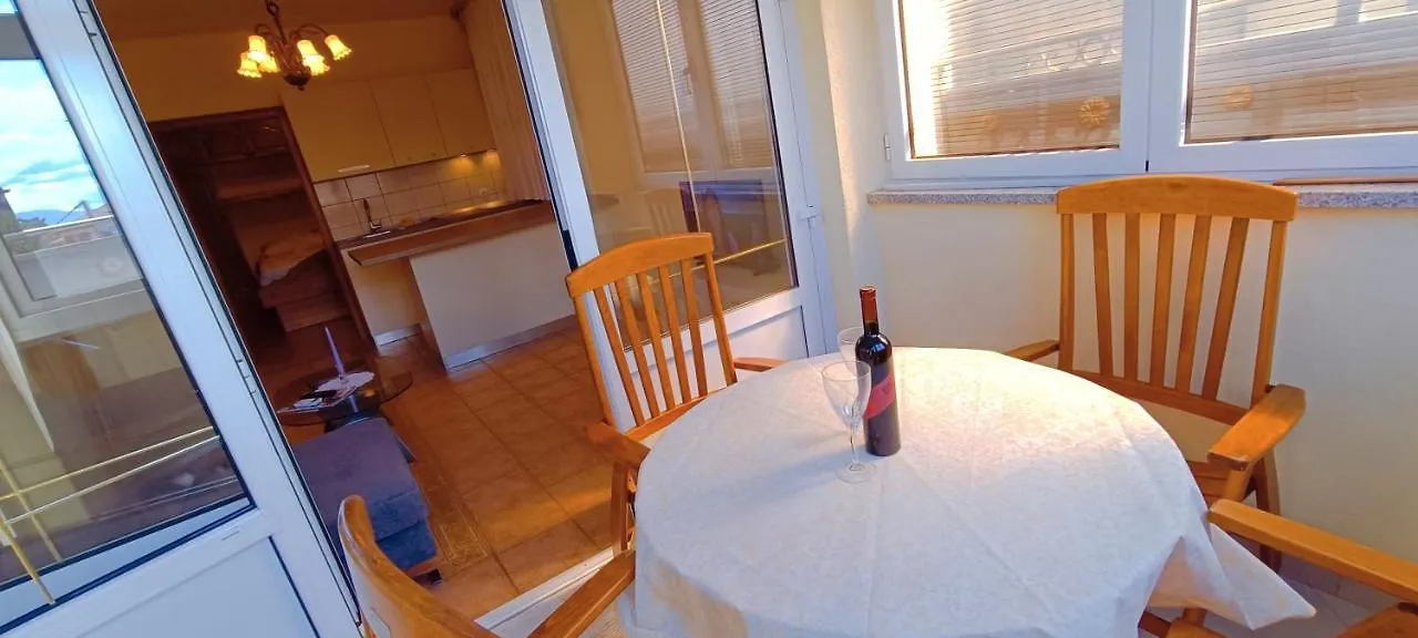 Apartment Villa Ana Selce Croatia